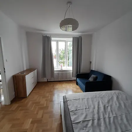 Mieszkanie Park Lazienki * Varšava
